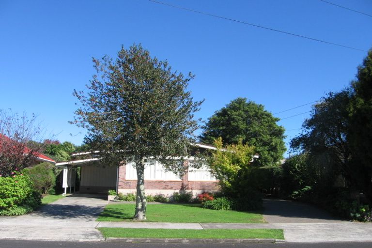 Photo of property in 14 Edorvale Avenue, Manukau, Auckland, 2025