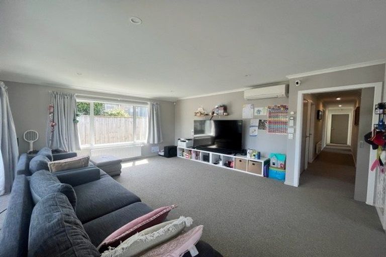 Photo of property in 1 Henrietta Maxwell Grove, Wainuiomata, Lower Hutt, 5014