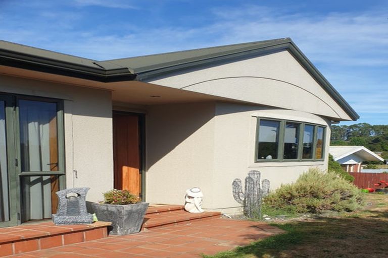 Photo of property in 1 Sunnyhills Avenue, Glenview, Hamilton, 3206