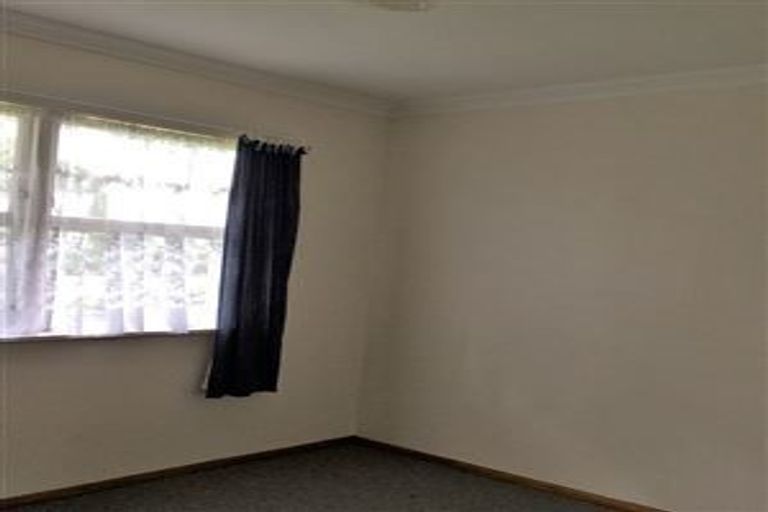 Photo of property in 38 Highbury Drive, Levin, 5510