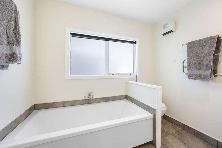 Photo of property in 78 Menin Road, Onekawa, Napier, 4110