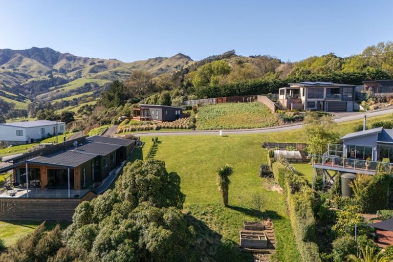 Photo of property in 5 Totara Drive, Duvauchelle, 7581
