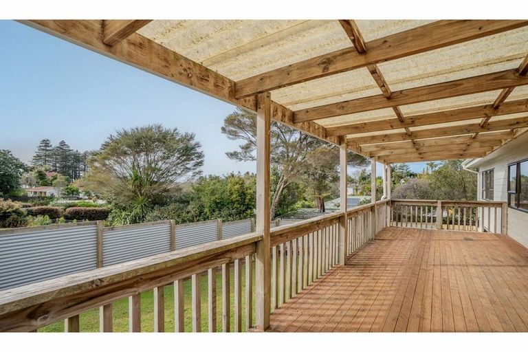 Photo of property in 6a Hawkings Crescent, Kerikeri, 0230