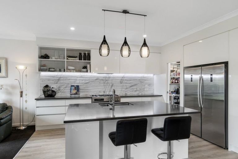 Photo of property in 5 Gumtree Lane, Omokoroa, 3114