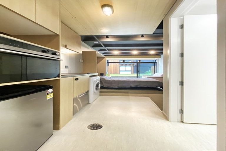 Photo of property in Vedado Apartments, 208/41 Hopper Street, Mount Cook, Wellington, 6011