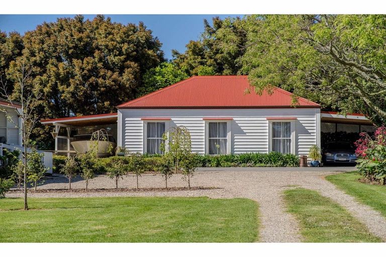Photo of property in 374 Te Ahu Ahu Road, Waimate North, Kaikohe, 0472