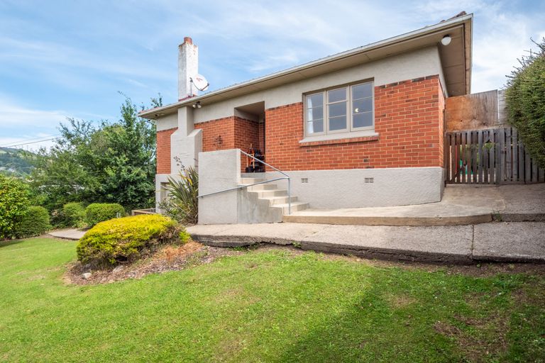 Photo of property in 16 Neill Street, Abbotsford, Dunedin, 9018