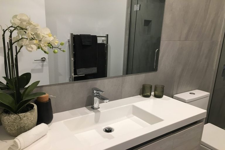 Photo of property in 2/208 Hereford Street, Christchurch Central, Christchurch, 8011