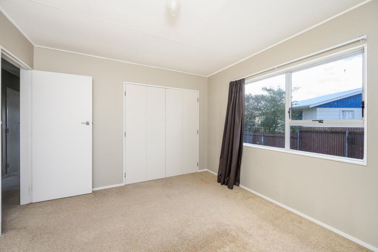 Photo of property in 40 Geraldine Crescent, Cloverlea, Palmerston North, 4412