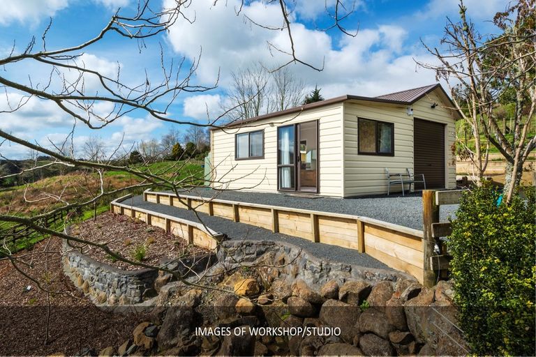 Photo of property in 159d Portsmouth Road, Bombay, 2675