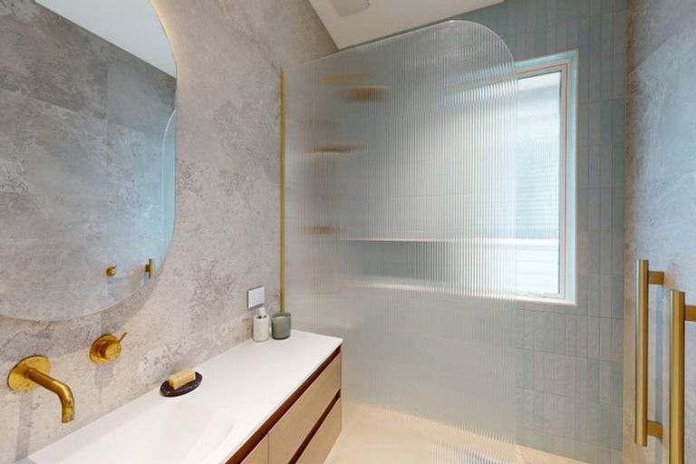 Photo of property in 57 Roxburgh Street, Mount Victoria, Wellington, 6011