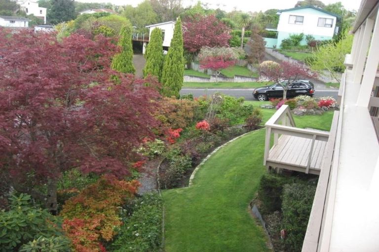 Photo of property in 39 Tremaine Avenue, Two Mile Bay, Taupo, 3330