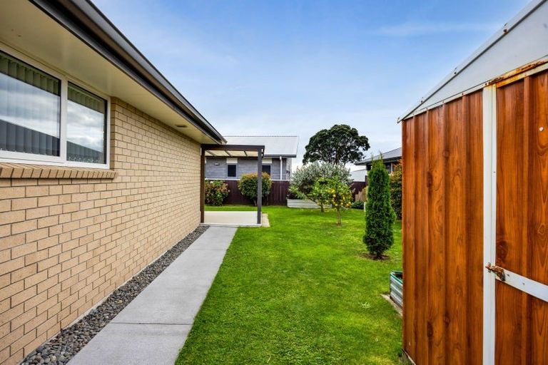 Photo of property in 6 Wills Road, Bell Block, New Plymouth, 4312