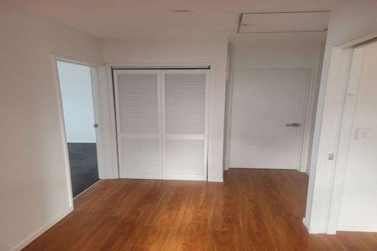 Photo of property in 1/223 Main North Road, Redwood, Christchurch, 8051