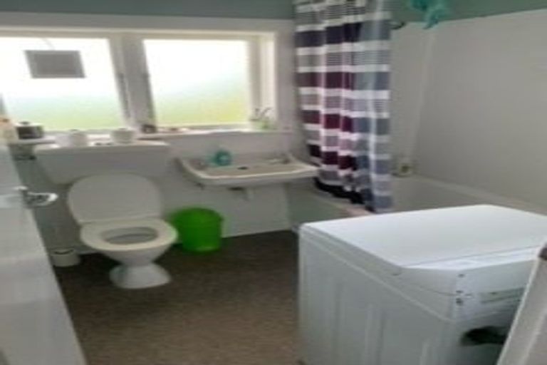 Photo of property in 27 Hornsey Road, Melrose, Wellington, 6023