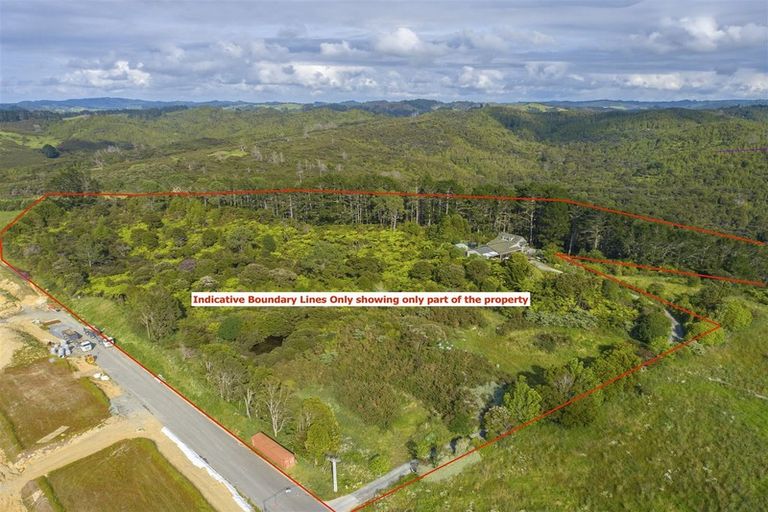 Photo of property in 60 Sunnyheights Road, Orewa, 0931