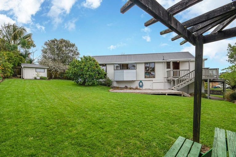 Photo of property in 3 Rhinevale Close, Henderson, Auckland, 0612