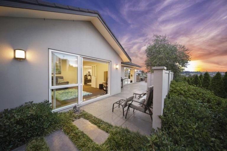 Photo of property in 42 Sovereign Street, Flat Bush, Auckland, 2019