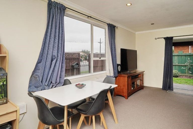 Photo of property in 1/40 Wilson Street, Islington, Christchurch, 8042