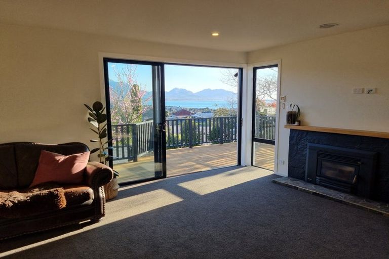 Photo of property in 27 Hastings Street, Kaikoura, 7300