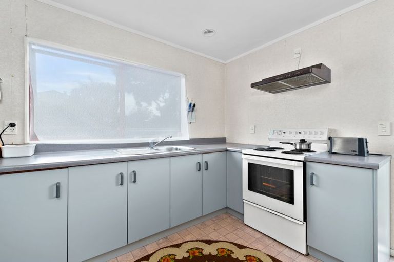 Photo of property in 8 Beech Place, Owhata, Rotorua, 3010