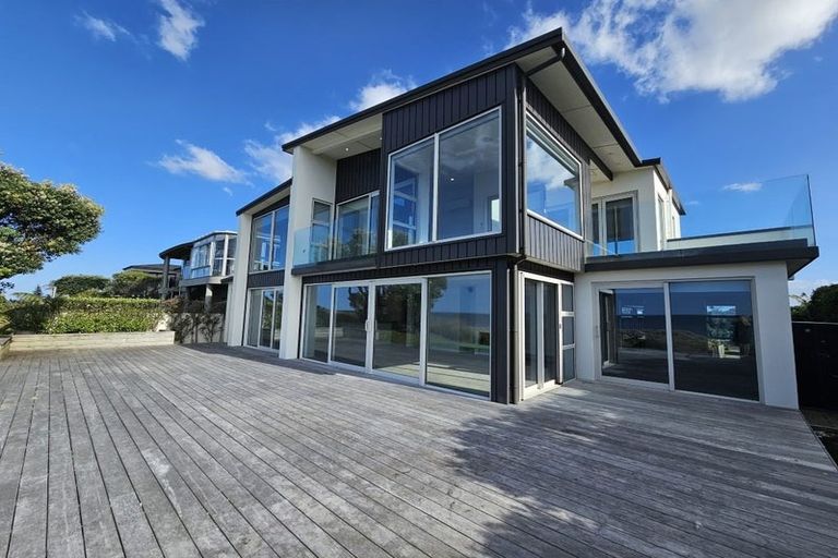 Photo of property in 347a Oceanbeach Road, Mount Maunganui, 3116