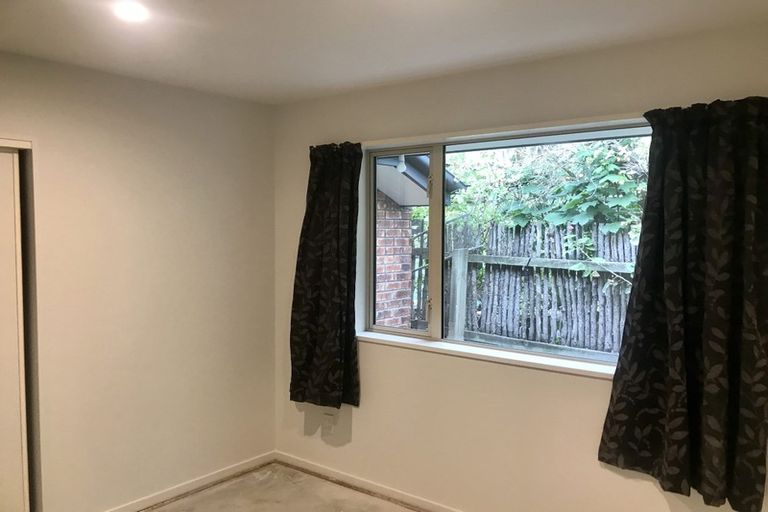 Photo of property in 296b Keyes Road, New Brighton, Christchurch, 8083