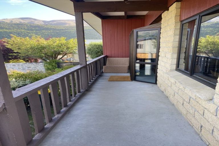 Photo of property in 18b Bracken Street, Arrowtown, 9302