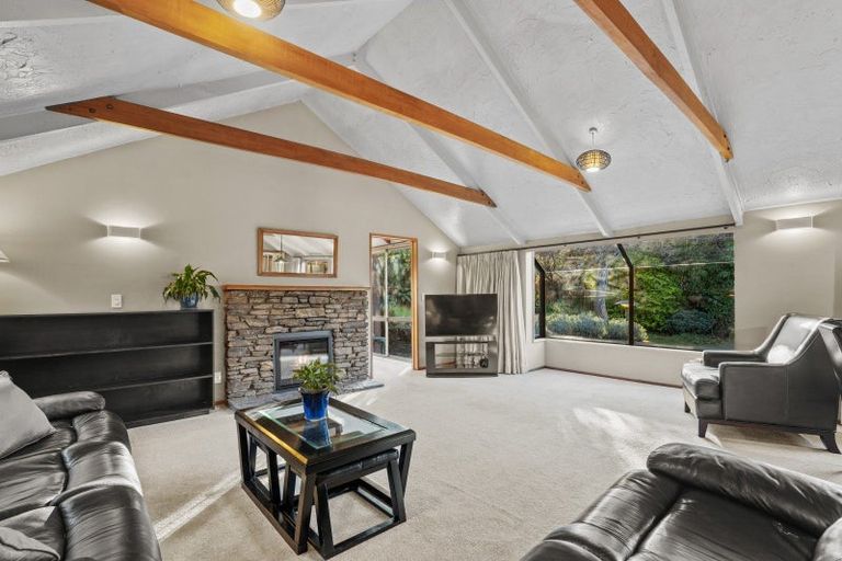 Photo of property in 180 Fernhill Road, Fernhill, Queenstown, 9300