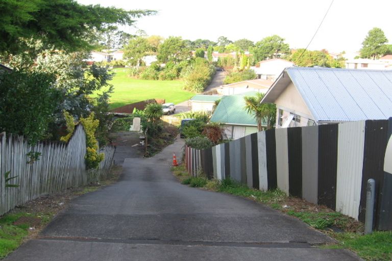 Photo of property in 64 Parrs Cross Road, Henderson, Auckland, 0612