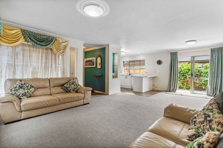 Photo of property in 32a Taka Street, Takanini, 2112