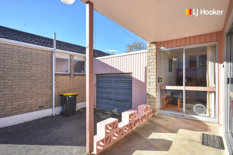 Photo of property in 18 Argyle Street, Mornington, Dunedin, 9011