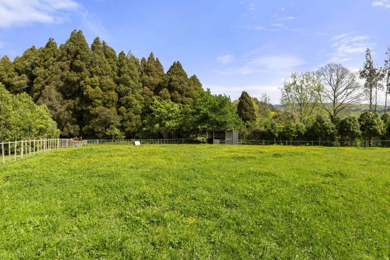 Photo of property in 11 Mangakino Road, Raglan, 3295