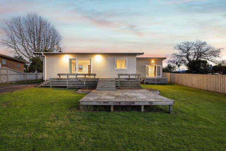 Photo of property in 42 Gibson Road, Tuakau, 2121