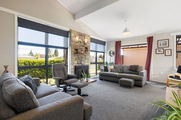 Photo of property in 65 Campbell Street, Leamington, Cambridge, 3432