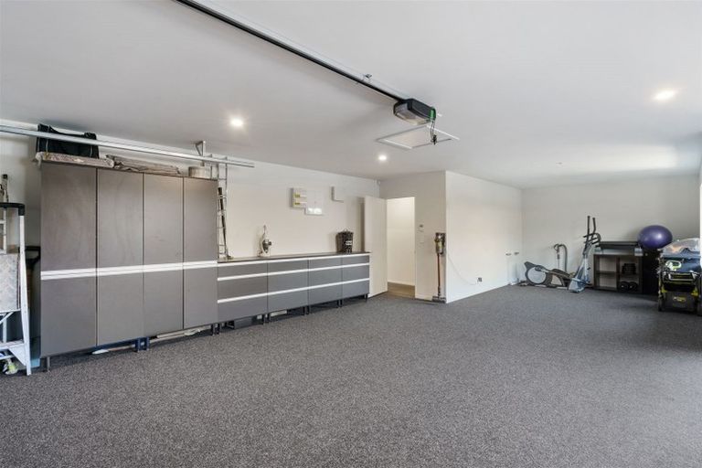 Photo of property in 8 Bronco Drive, Aidanfield, Christchurch, 8025