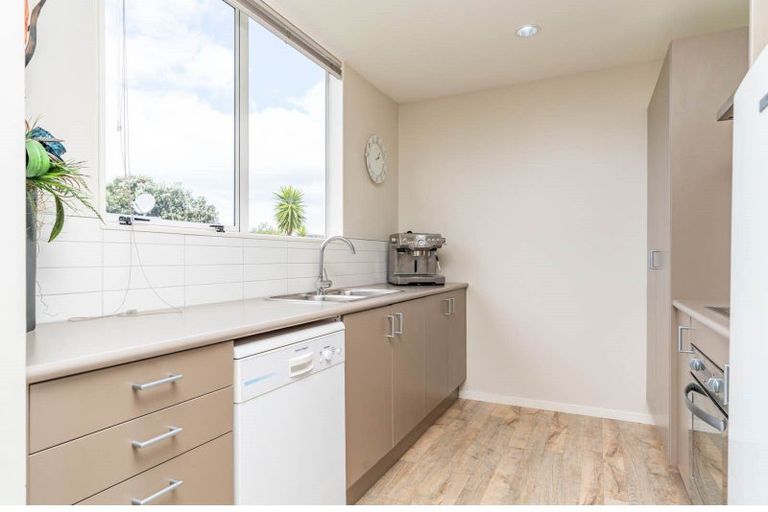 Photo of property in 37 Seabreeze Road, Mangawhai Heads, Mangawhai, 0505