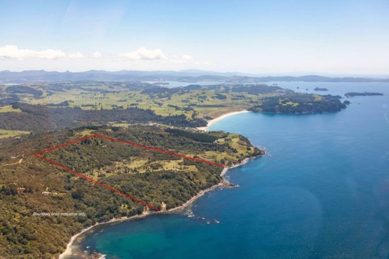 Photo of property in 170 Radar Road, Whenuakite, Whitianga, 3591