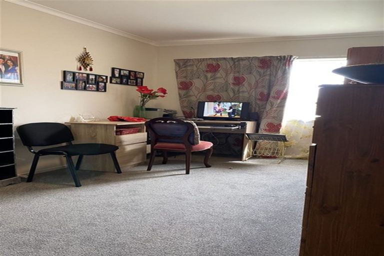 Photo of property in 4 Fitchburg Place, Mangere, Auckland, 2022