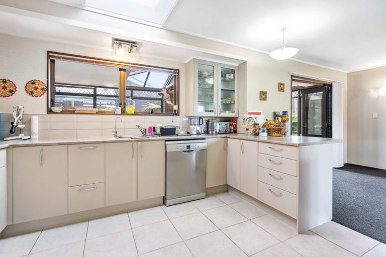 Photo of property in 17 Clarkson Crescent, Maunu, Whangarei, 0110