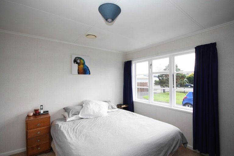 Photo of property in 9 Hayward Road, Ngatea, 3503