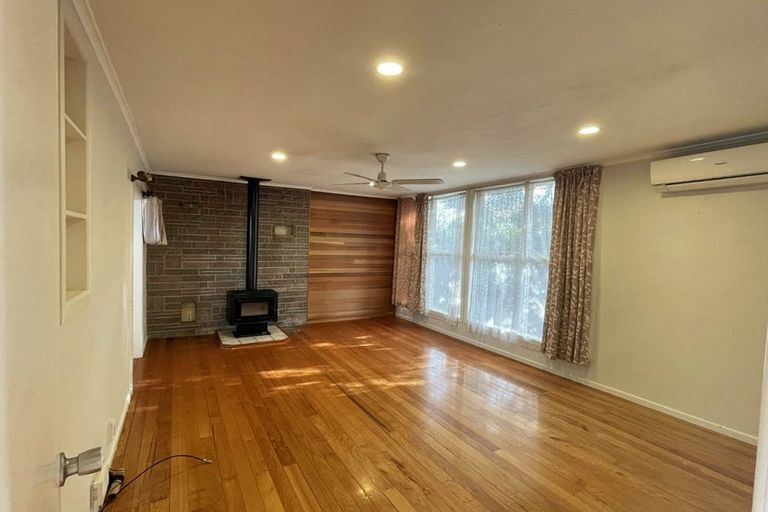 Photo of property in 231 Swanson Road, Henderson, Auckland, 0610