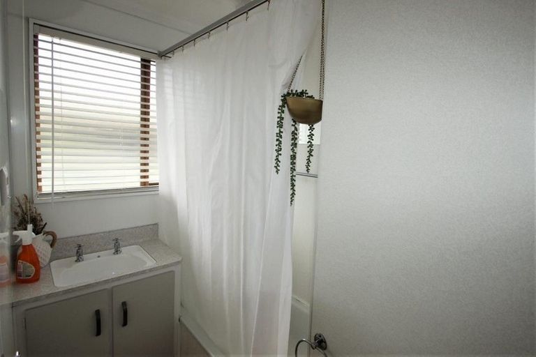 Photo of property in 68 Hokonui Drive, Gore, 9710