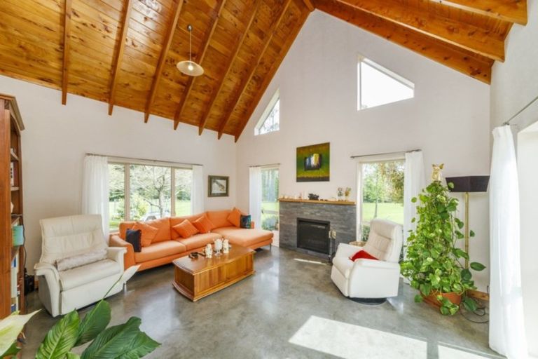 Photo of property in 85 Kahuterawa Road, Linton, Palmerston North, 4472