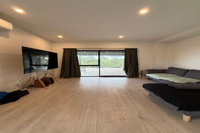 Photo of property in 31b Crestview Rise, Papakura, 2110
