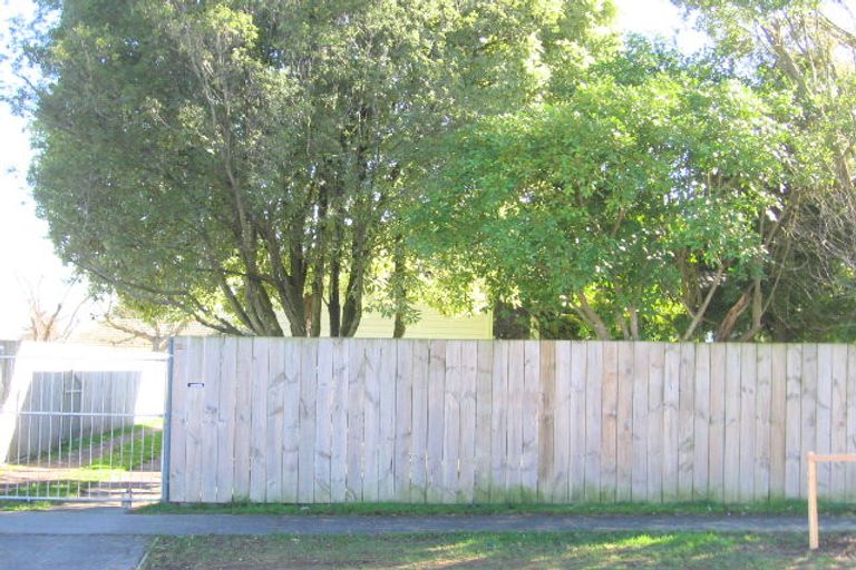 Photo of property in 12 Croall Crescent, St Andrews, Hamilton, 3200