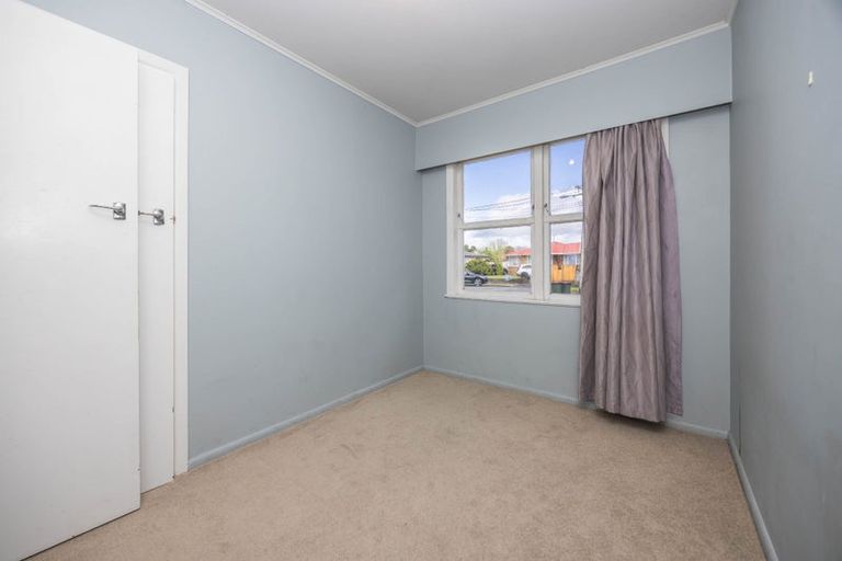 Photo of property in 16 Thornton Place, Melville, Hamilton, 3206