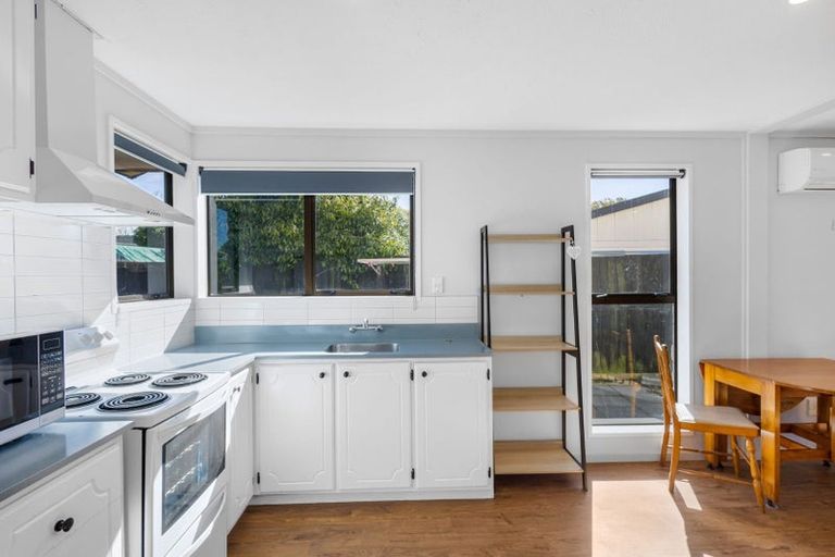 Photo of property in 31j O'briens Road, Sockburn, Christchurch, 8042