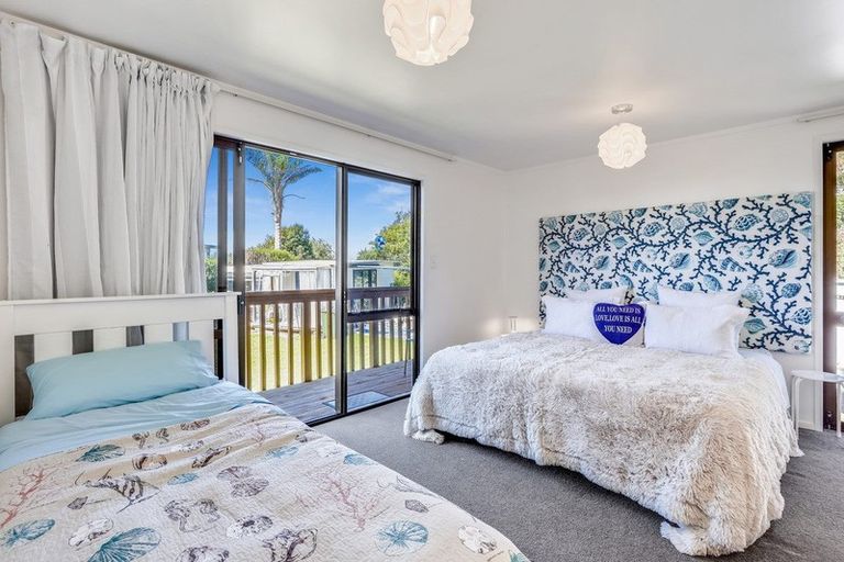 Photo of property in 21 Devon Street, Mangawhai Heads, Mangawhai, 0505