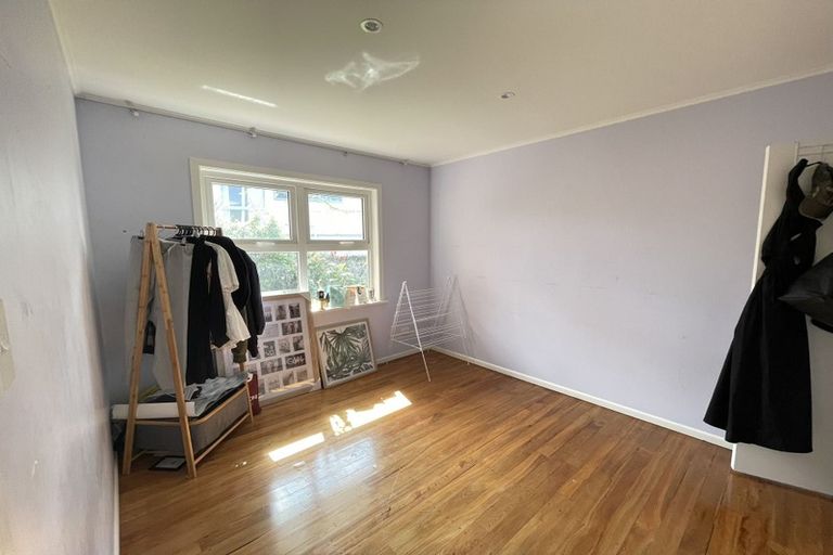 Photo of property in 63 Edgewater Drive, Pakuranga, Auckland, 2010